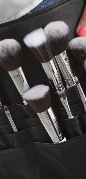 Welche Arten von Make-up-Pinseln gibt es und wofür verwende ich sie?